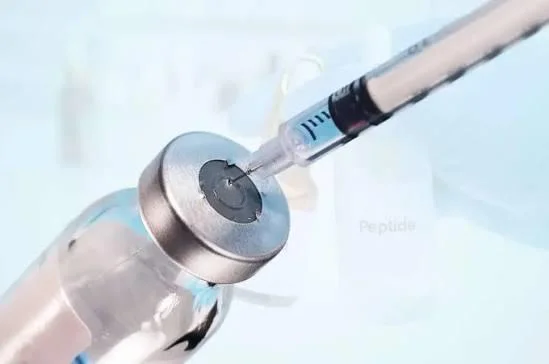 Peptide injection vial and syringe